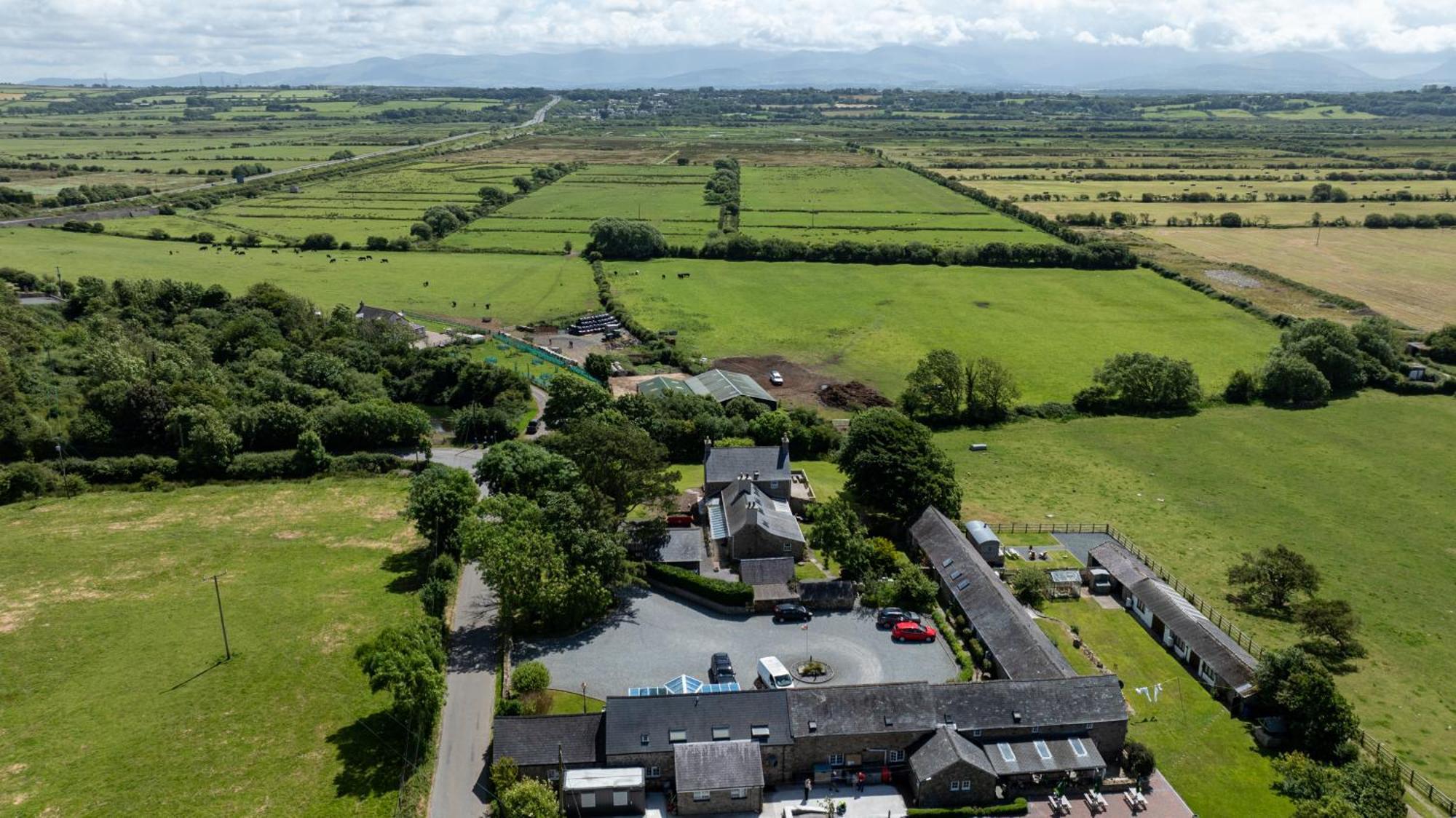 Nant Yr Odyn Country Hotel & Restaurant Ltd Llangefni Exterior photo